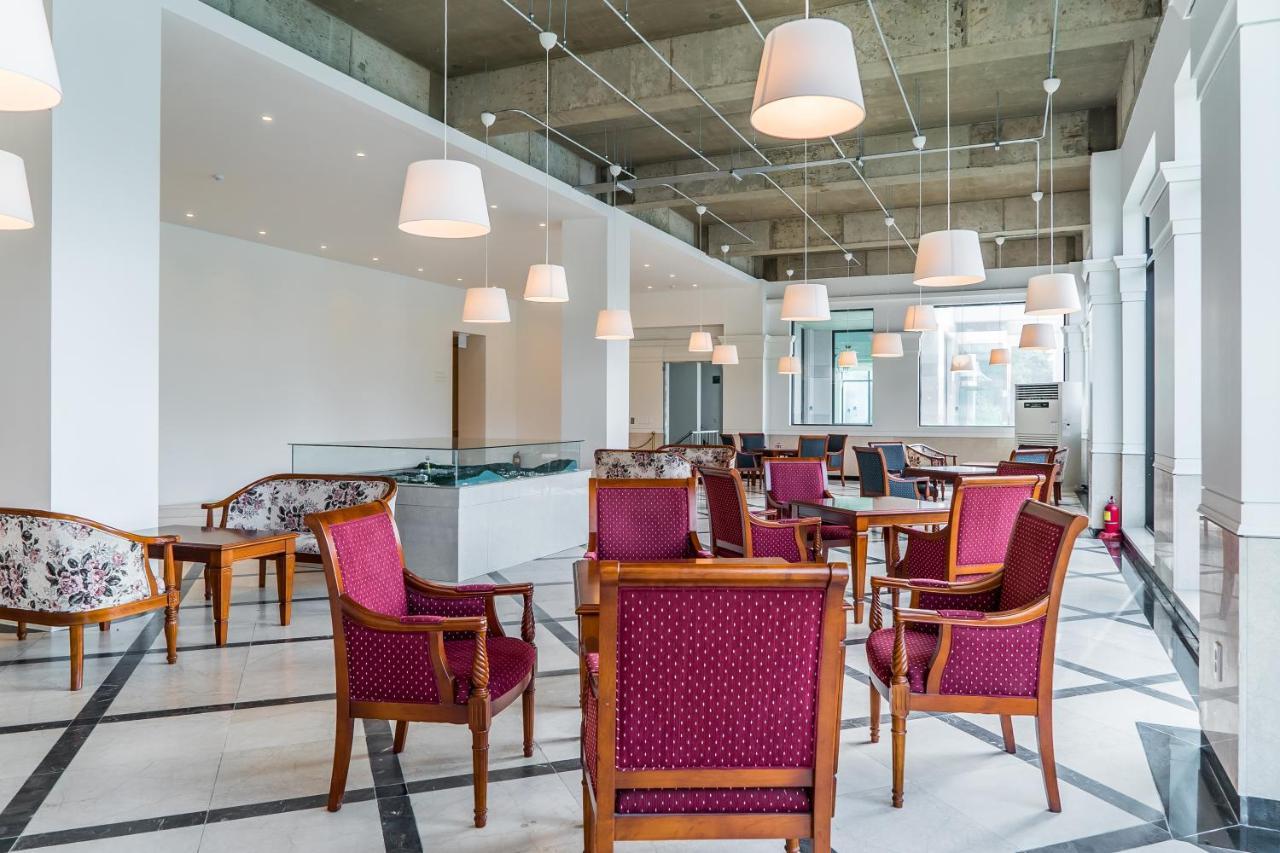 Namhae Sports Park Hotel Eksteriør billede